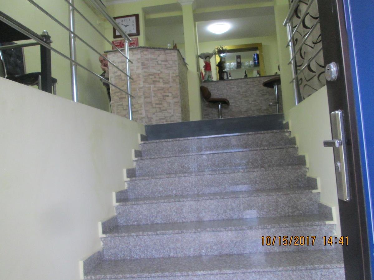 Hotel Hayat Батуми Экстерьер фото