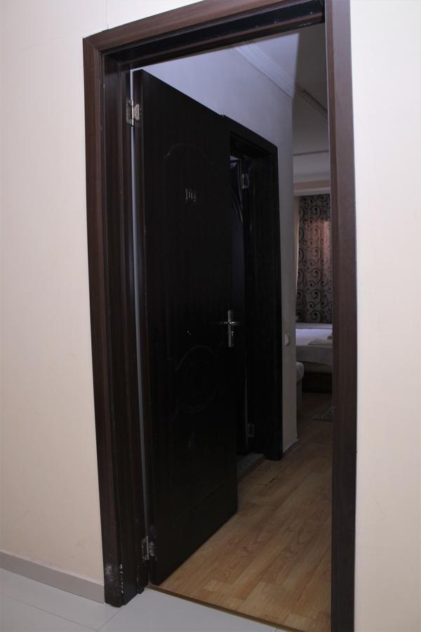 Hotel Hayat Батуми Экстерьер фото
