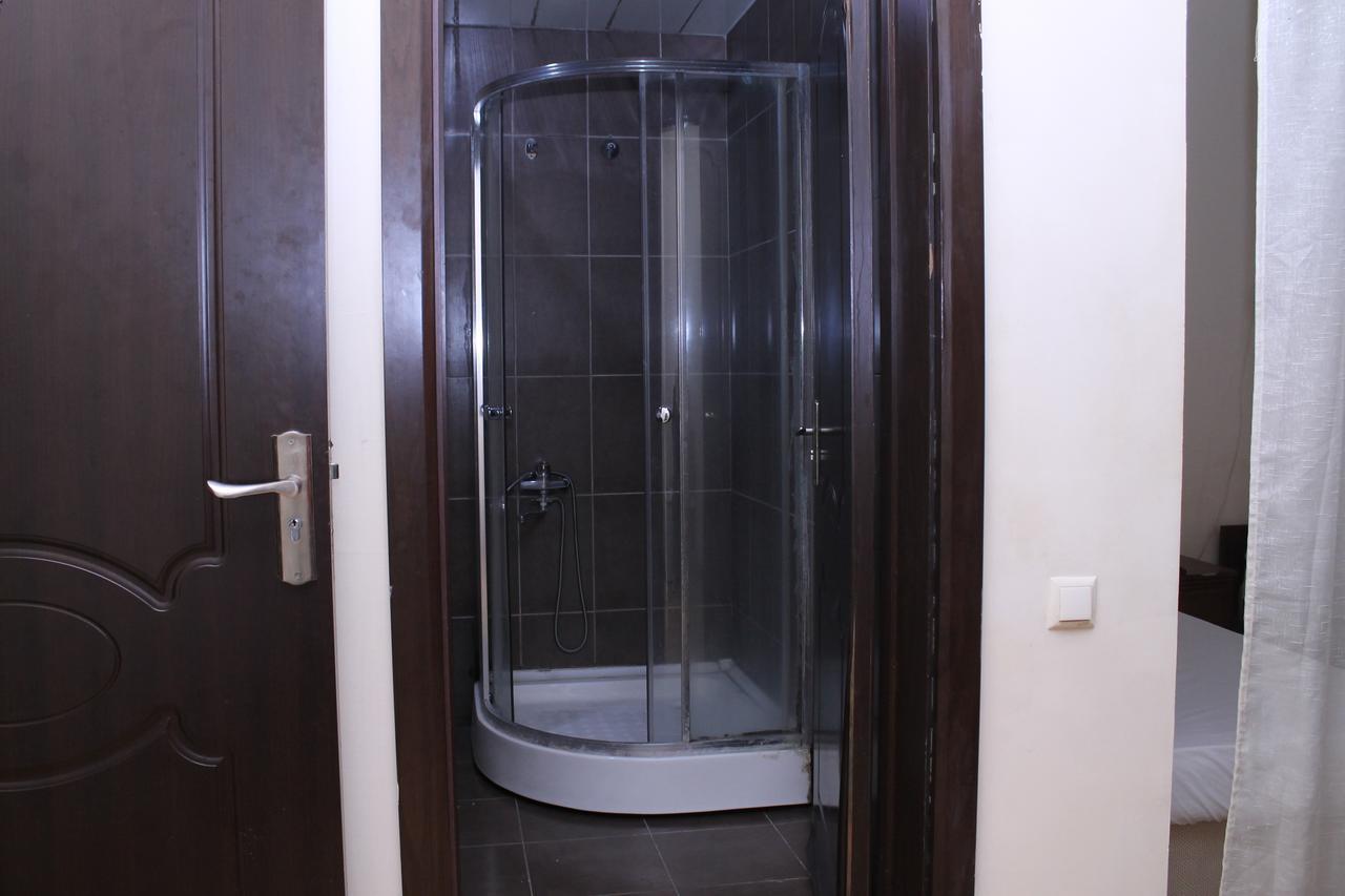 Hotel Hayat Батуми Экстерьер фото